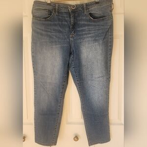 Universal Thread Mid-Wash Ankle Jeans